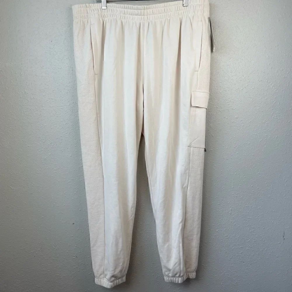 NWT Adidas Sweatpants Size 2XL